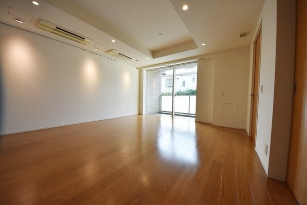 ザ・パークハウス広尾羽澤の物件内観写真